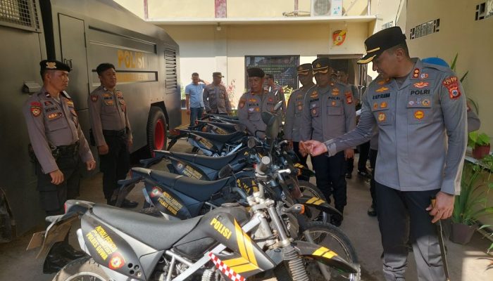 Kapolres Gowa Sidak Kendaraan Dinas Sat Samapta, Pastikan Kesiapan Operasional Personel
