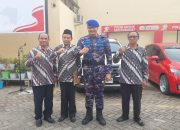Polres Gowa Gelar Wisuda Purnabakti 2025, Kapolres Serahkan Daftar Personel Purnabakti kepada Ketua PP Polri Gowa
