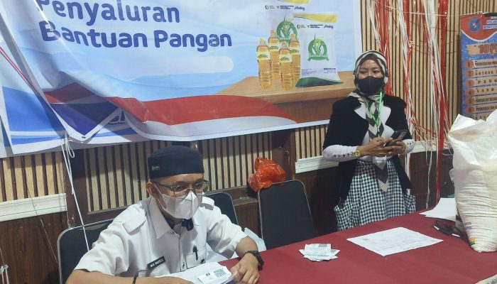 Diduga Bulog Kelurahan Bonto Bontoa pilih kasih satupun warga tidak dapat bantuan RT 6 /RW 3 ada apa dan kenapa