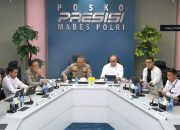 Kapolda Sulsel Pimpin Apel Bersama Personel Polres Maros, Tekankan Profesionalisme dan Dukungan Kebijakan Kapolri