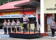 Kapolda Sulsel Pimpin Apel Bersama Personel Polres Maros, Tekankan Profesionalisme dan Dukungan Kebijakan Kapolri