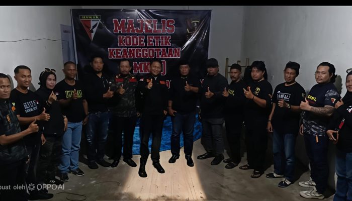 Sambutan Ketua MPC KIWAL Kabupaten Gowa dalam Rapat Persiapan Anniversary di Benteng Somba Opu